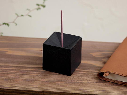 quolo 25060-61 Incense Holder Square / Cylinder | PRODUCT | METAPHYS